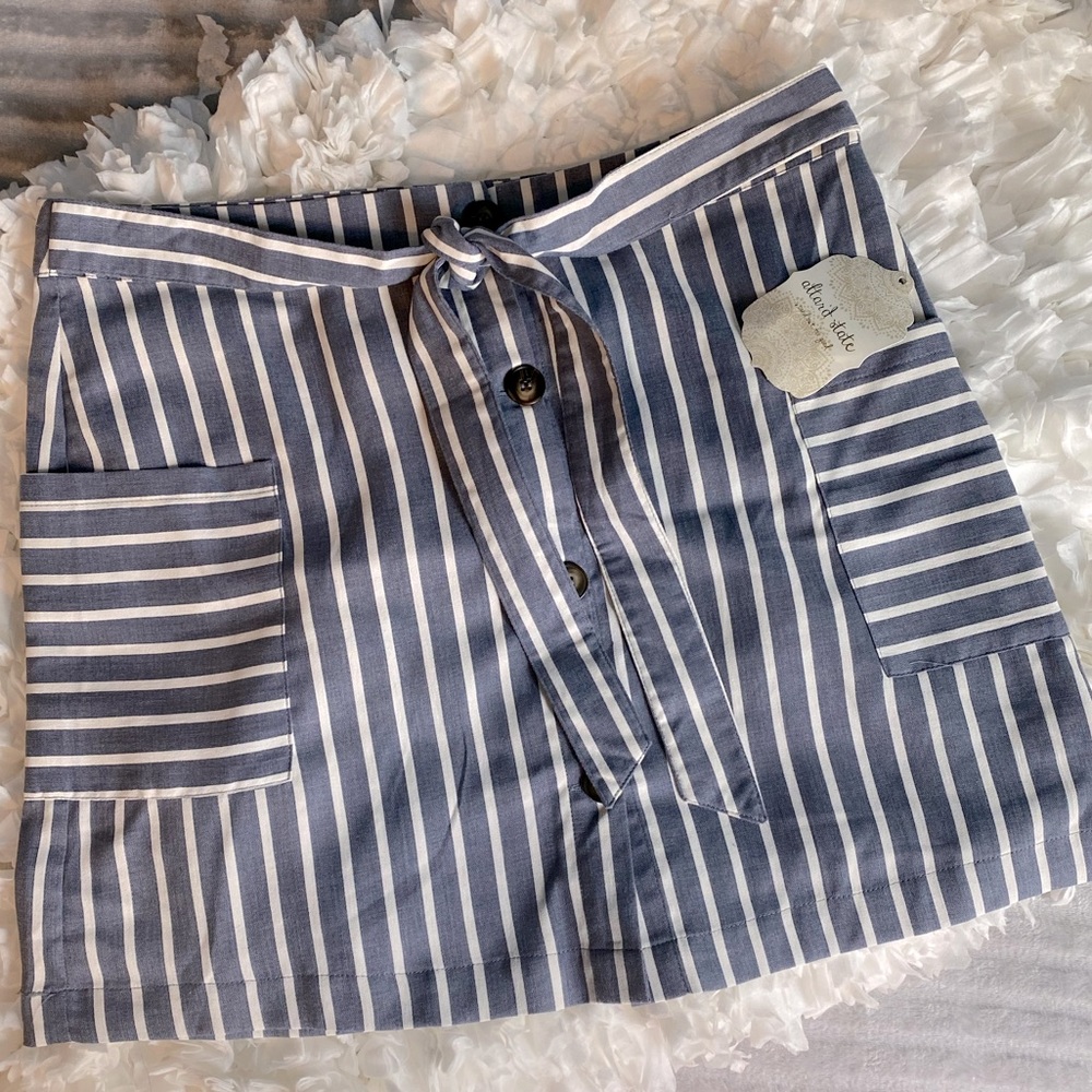 NWT Altar’d State skirt
